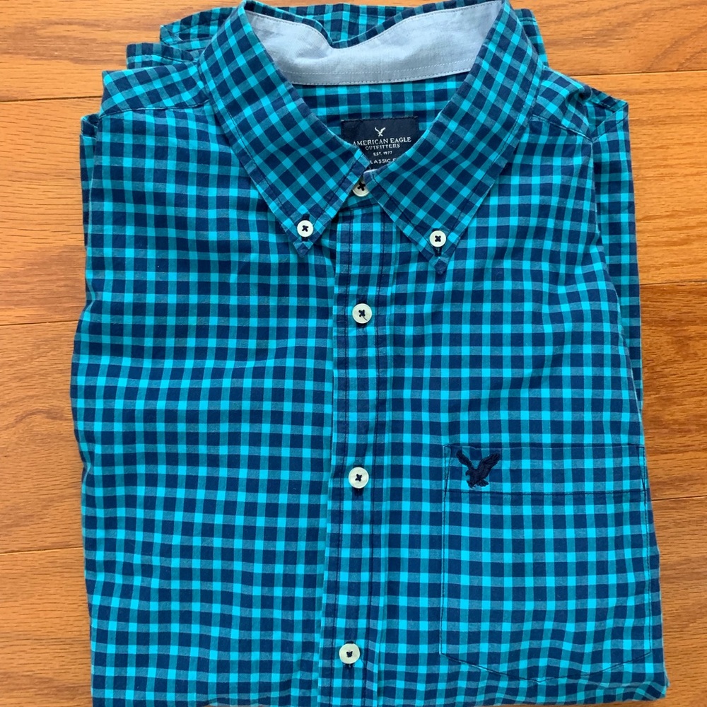 American Eagle shirt